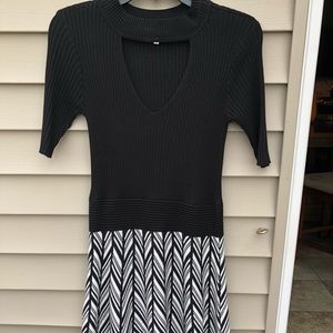 Super Cute Candies Black and White Keyhole Neck Knit Dress - Sz M